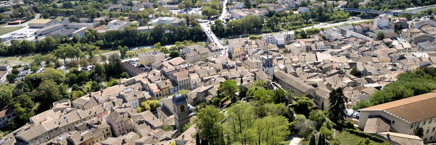 Crest (26400) Drôme 26 (Auvergne-Rhône-Alpes)