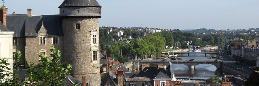 Laval (53000) Loire-Atlantique 44 (Pays de la Loire)