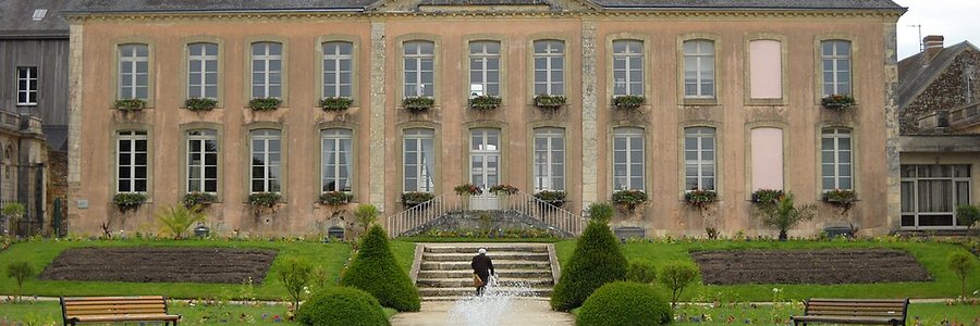 Mortagne-au-Perche (61400) Orne 61 (Normandie)