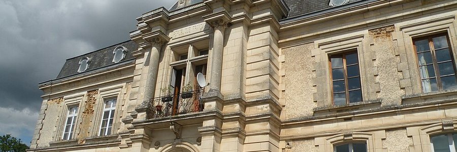 Saint-Amand-en-Puisaye (89520) Nièvre 58 (Bourgogne-Franche-Comté)