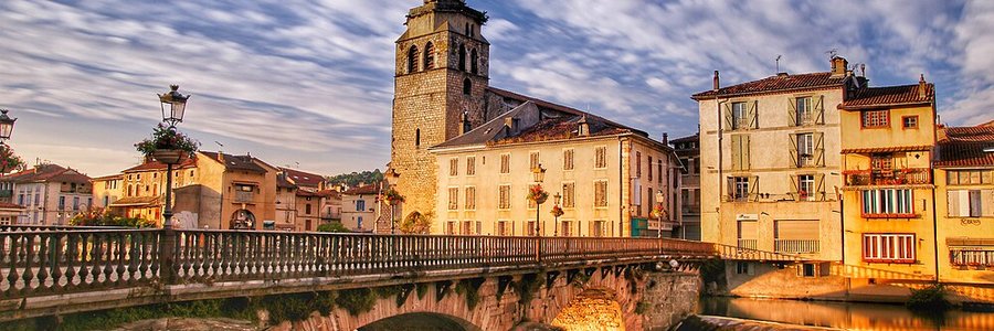Saint-Girons (09200) Ariège 09 (Occitanie)