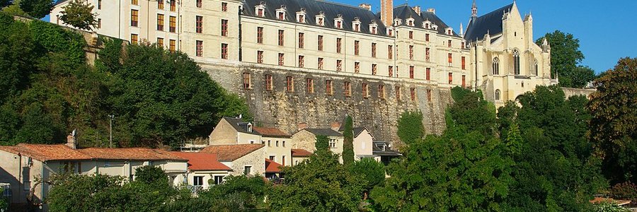 Thouars (79100) Deux-Sèvres 79 (Nouvelle-Aquitaine)